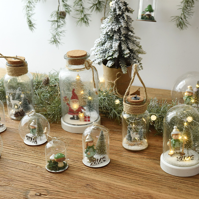 諾琪 北歐馴鹿燈飾小夜燈雪景擺件 聖誕樹玻璃雪球耶誕節裝飾品
【在售價】8.80 元