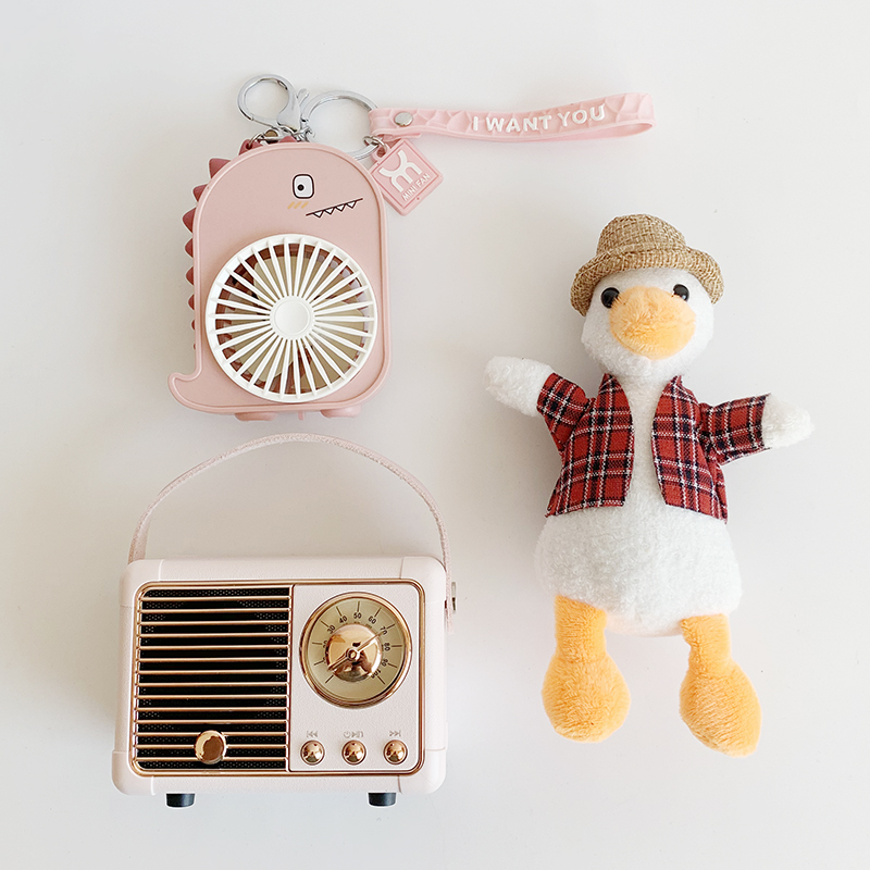 复古蓝牙小音响低音炮电脑音箱刻LOGO闺蜜女朋友实用创意生日礼物
【在售价】45.00 元